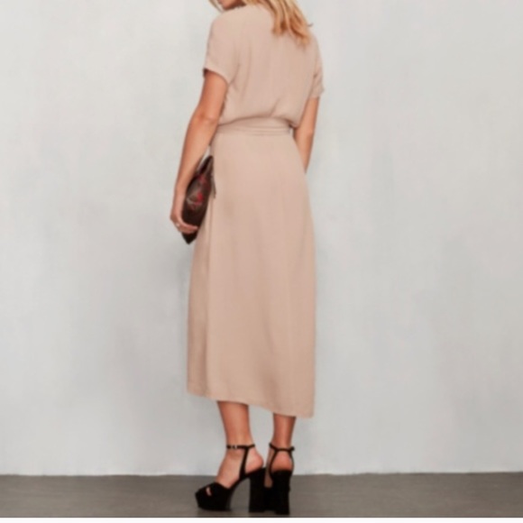 Reformation Hadley Dress in Latte - Picture 4 of 9